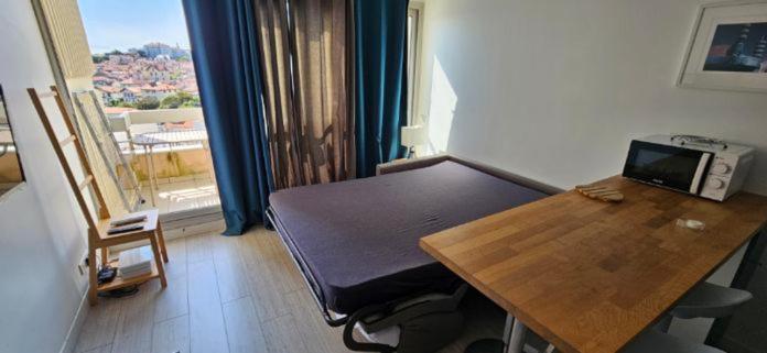 Studio Victoria Centre Grande Plage And Pool Биариц Екстериор снимка