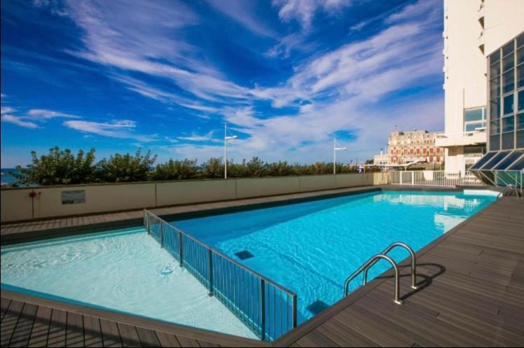 Studio Victoria Centre Grande Plage And Pool Биариц Екстериор снимка