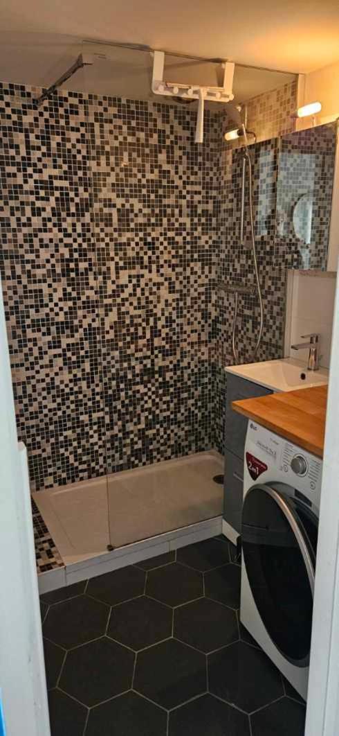 Studio Victoria Centre Grande Plage And Pool Биариц Екстериор снимка