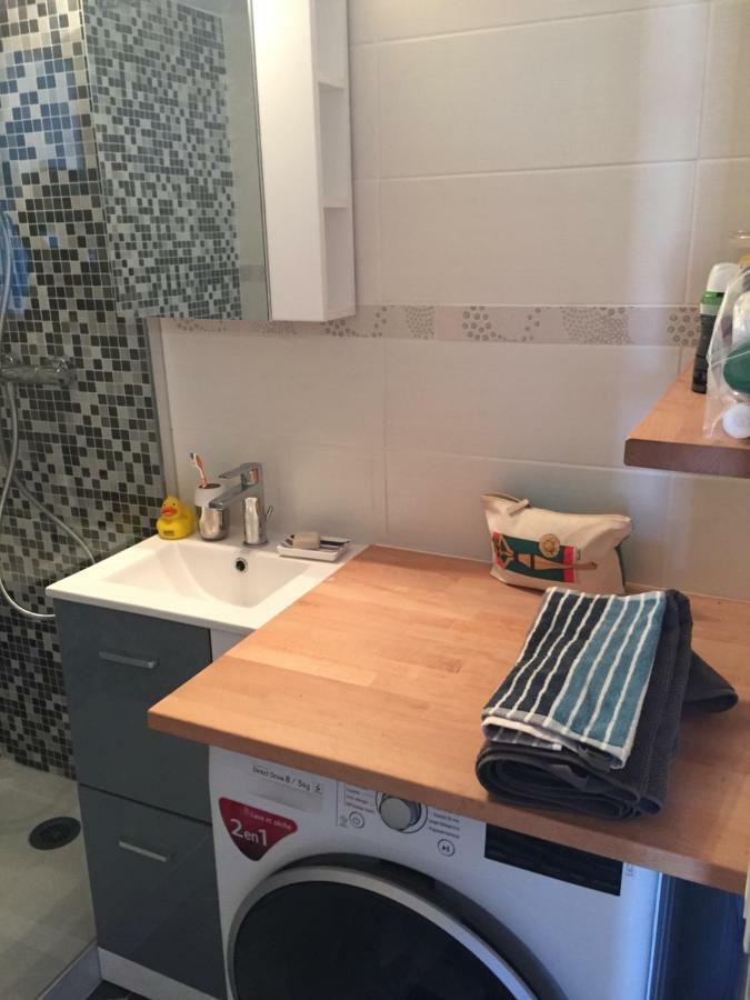 Studio Victoria Centre Grande Plage And Pool Биариц Екстериор снимка